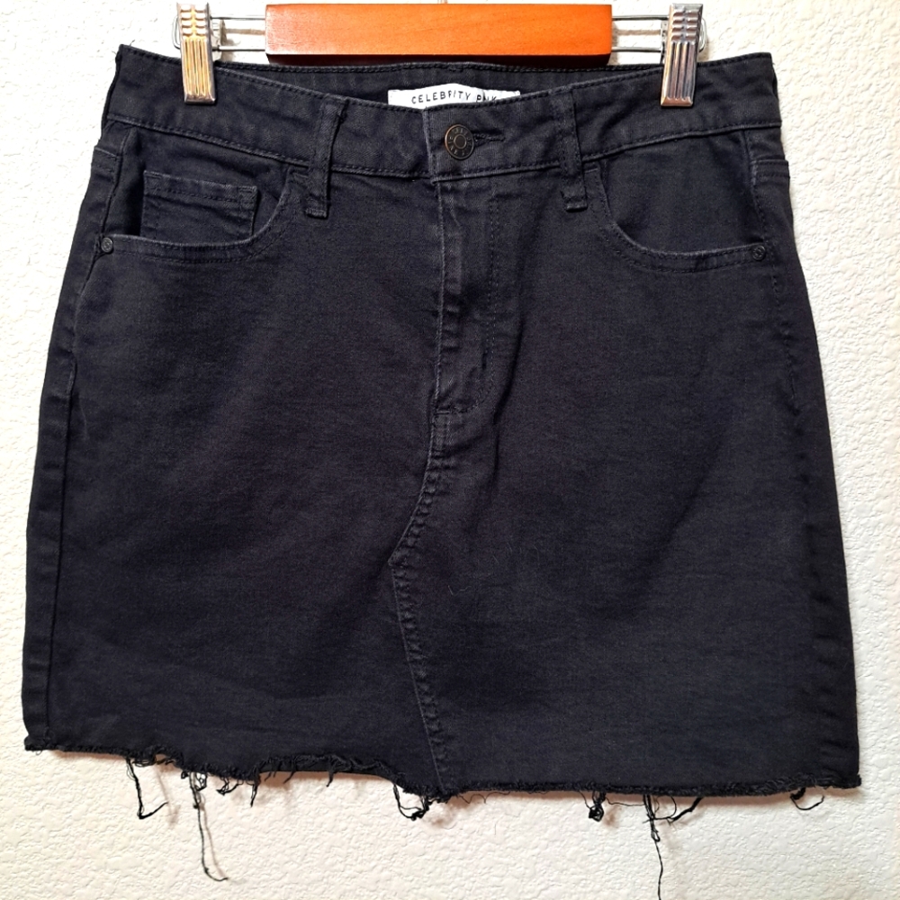 *Celebrity Pink Stretch Black Denim Mini Skirt Size 27 Distressed Raw Hem